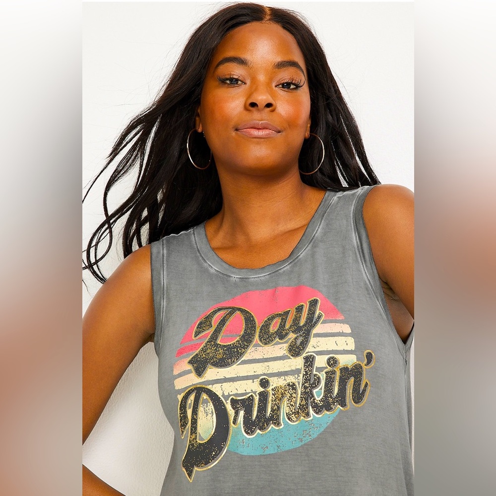 NWT Large “Day Drinkin” graphic tee!